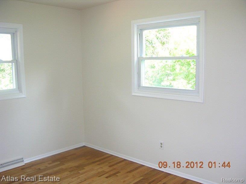 10369 Hegel Road Goodrich, MI 48438 - Photo 11 of 14 DSCN7797.JPG