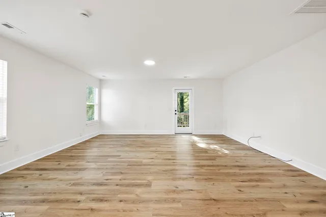 $425,000 | 5 Robin Hood Road, Taylors, SC 29687