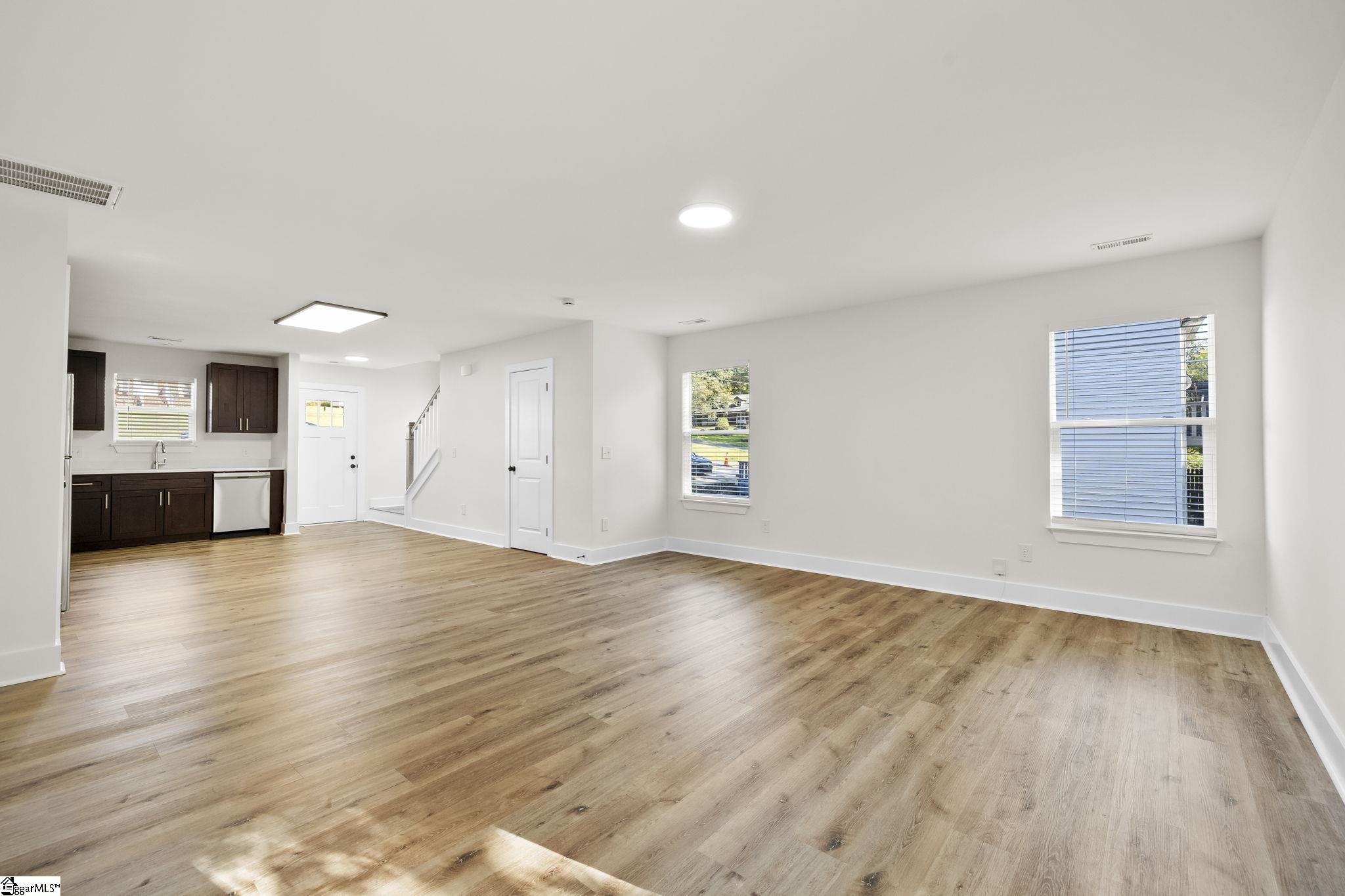 5 Robin Hood Road Taylors, SC 29687 - Photo 13 of 29