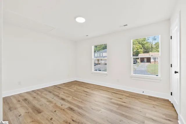 $425,000 | 5 Robin Hood Road, Taylors, SC 29687