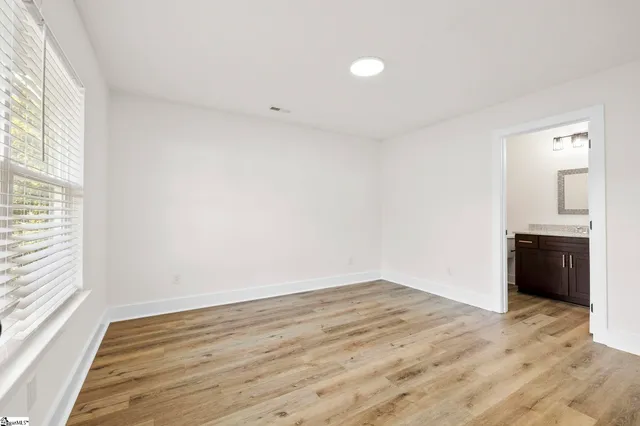 $425,000 | 5 Robin Hood Road, Taylors, SC 29687