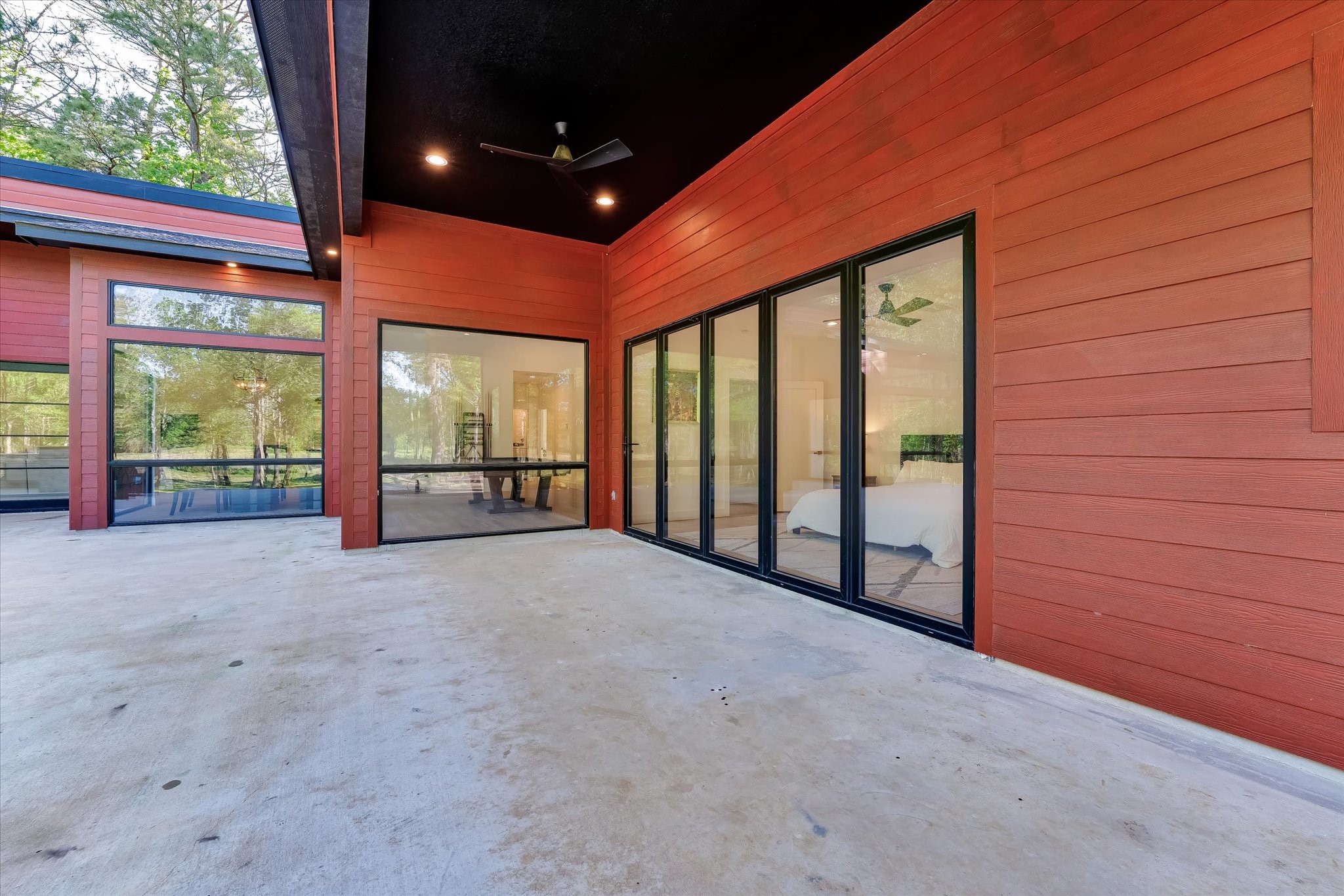 11571 Robin Lane Conroe, TX 77303 - Photo 45 of 49 a view of an empty room with a large window