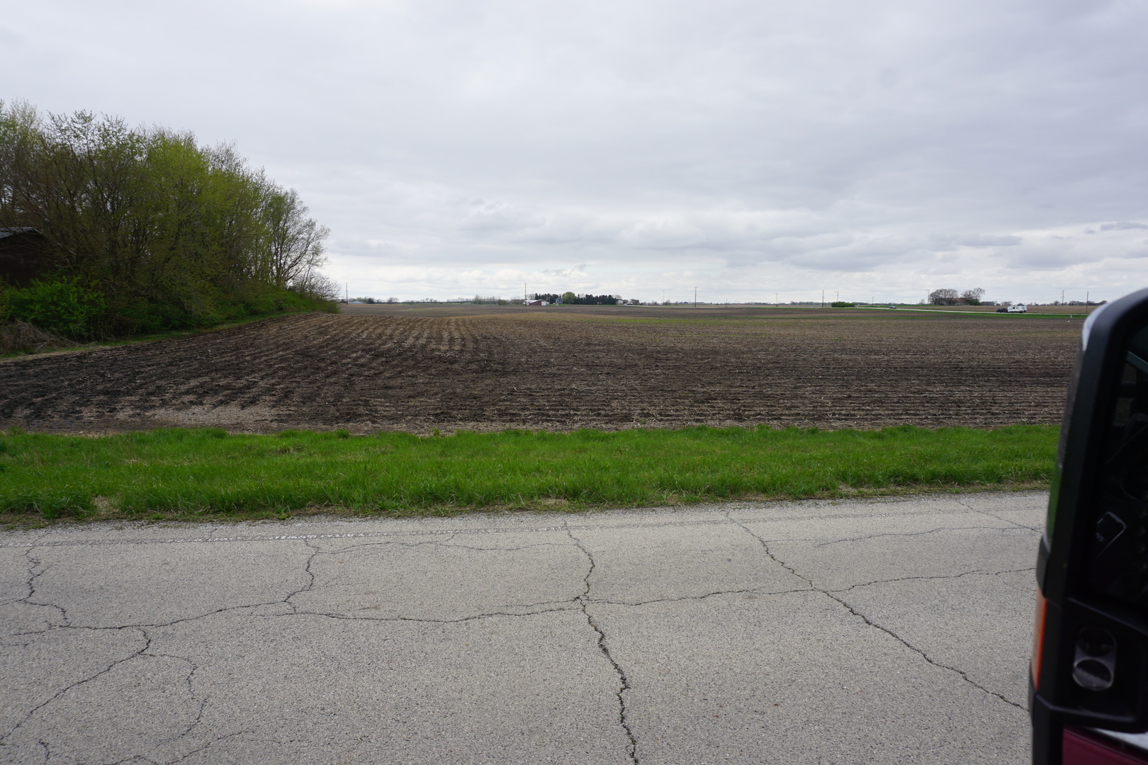 Undisclosed Address Peotone, IL 60468 - Photo 3 of 5 a view of a backyard