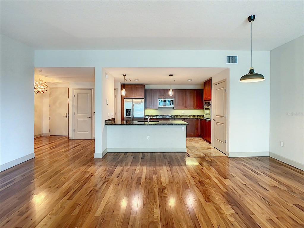 100 South Eola Drive, Unit 607 Orlando, FL 32801 - Photo 25 of 63