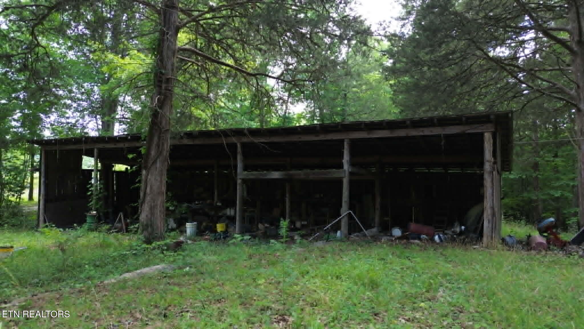 228 Marcella Road Cumberland Gap, TN 37724 - Photo 33 of 34 eaf3d260-9bda-4c1f-9b70-9a26de8cfb55