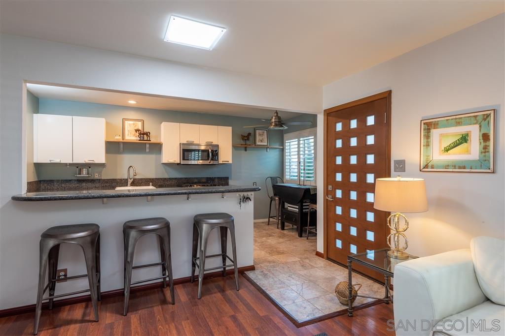 757 Snapdragon Street Encinitas, CA 92024 - Photo 9 of 25 Gallery Image 9