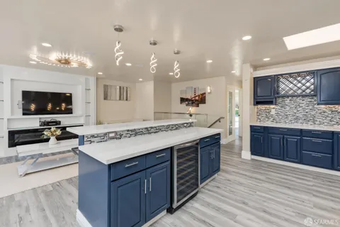 $959,000 | 1247 Fitzgerald Avenue, San Francisco, CA 94124