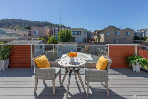 $959,000 | 1247 Fitzgerald Avenue, San Francisco, CA 94124