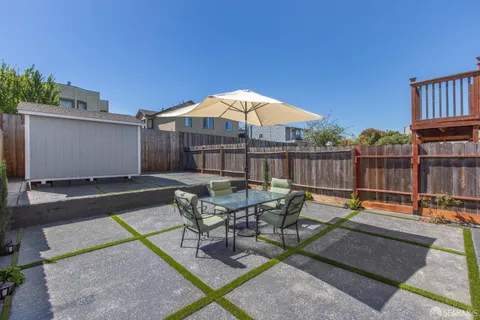 $959,000 | 1247 Fitzgerald Avenue, San Francisco, CA 94124