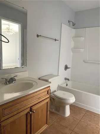 $1,500 | 4854 Pontchartrain Drive, Unit 2, Slidell, LA 70458