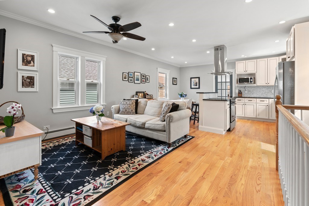 17 Plympton Street Waltham, MA 02451 - Photo 2 of 29