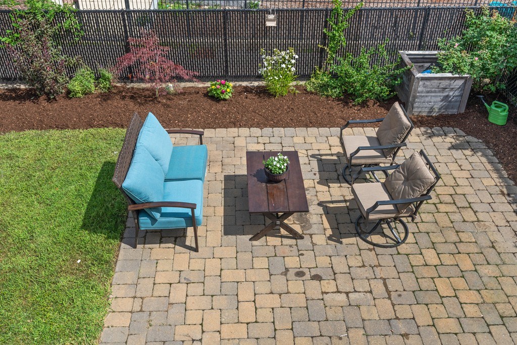 17 Plympton Street Waltham, MA 02451 - Photo 26 of 29