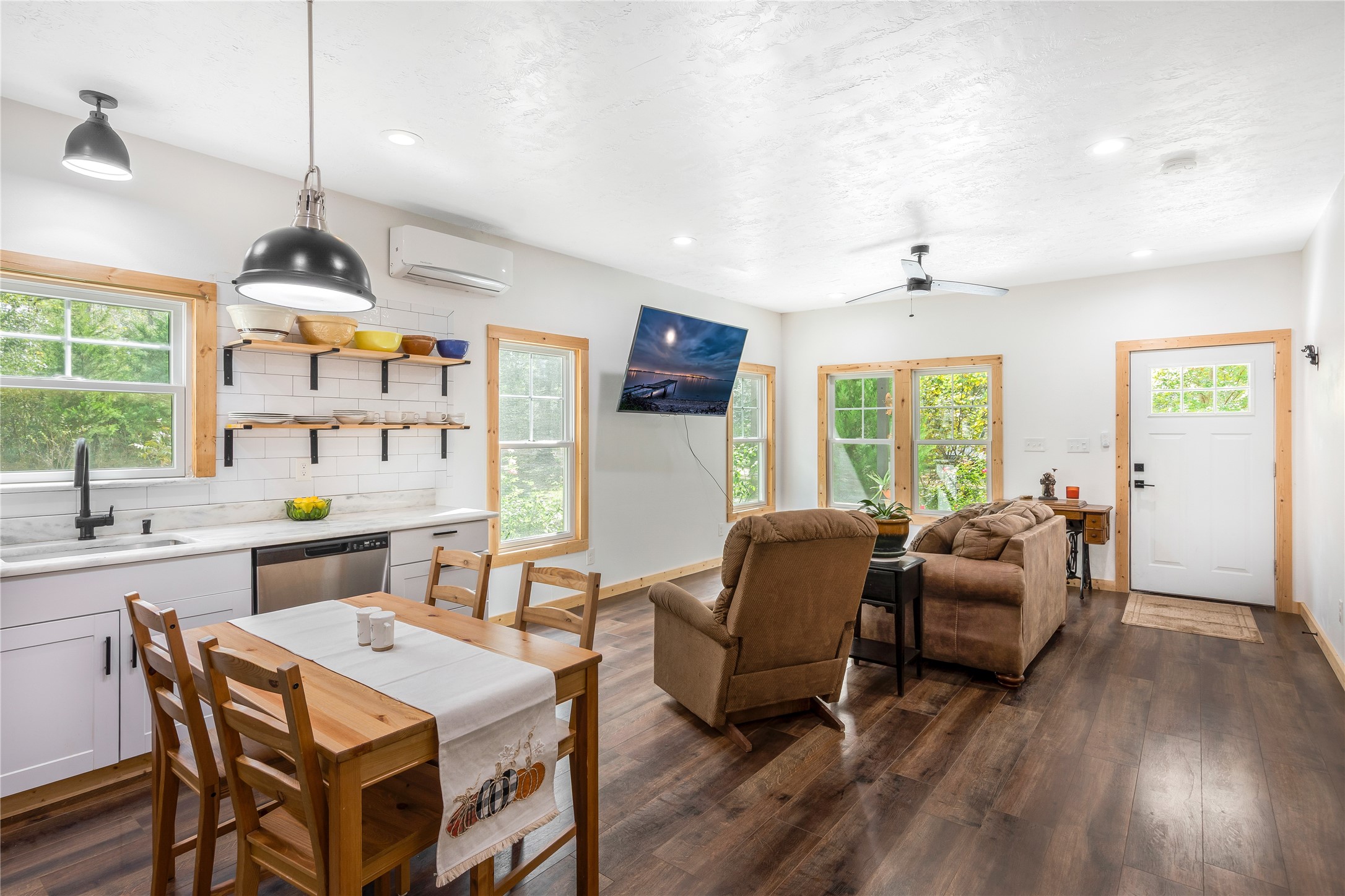 1080 Hill Road Willis, TX 77378 - Photo 14 of 33