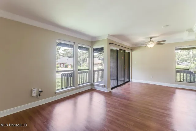 $1,200 | 242 Molokai, Unit J, Diamondhead, MS 39525