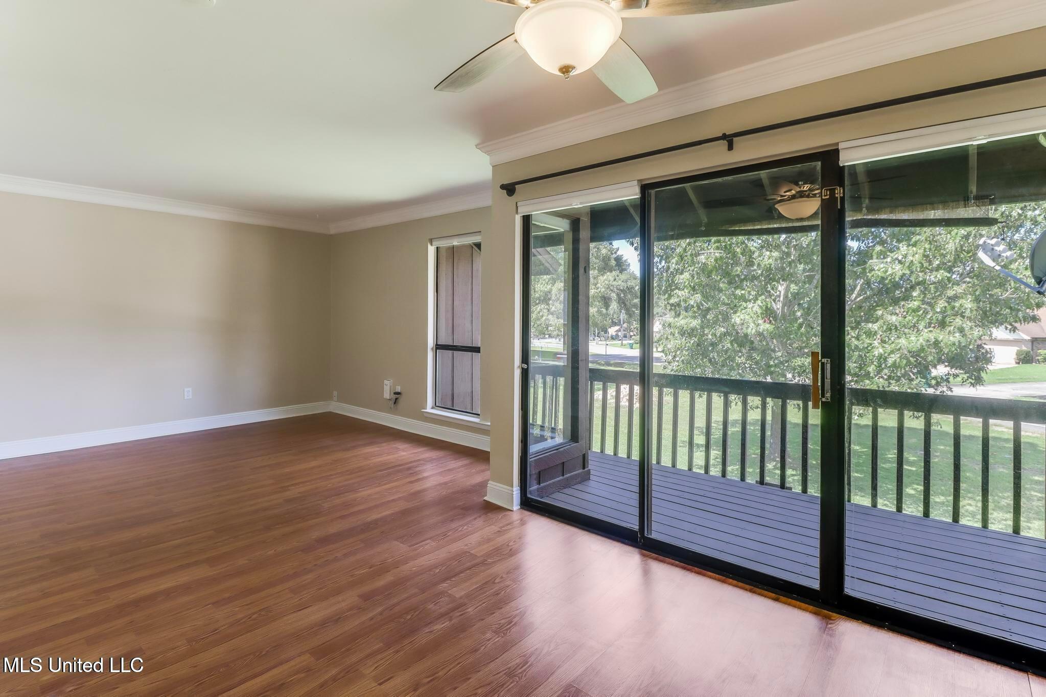 242 Molokai, Unit J Diamondhead, MS 39525 - Photo 3 of 18 3