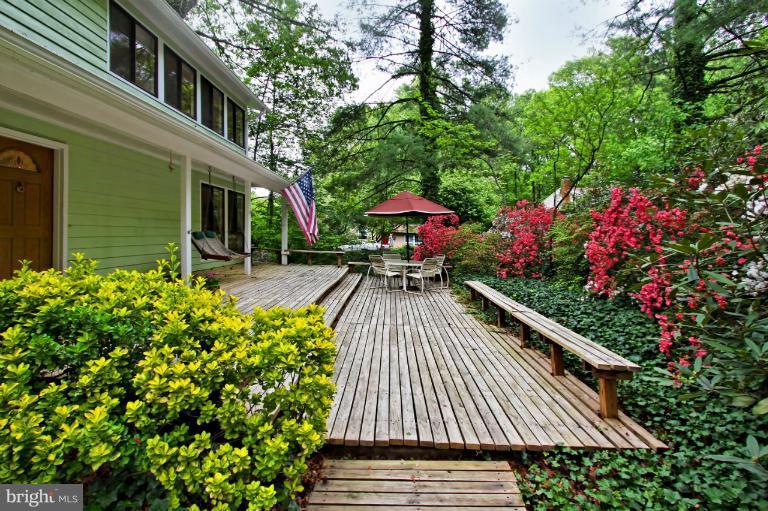 2361 Old Trail Drive Reston, VA 20191 - Photo 15 of 26 Exterior (General)