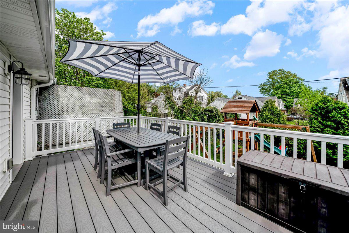 308 Chestnut Avenue Narberth, PA 19072 - Photo 24 of 66 a view of a deck patio and outdoor seating