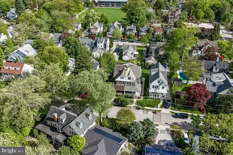 $1,000,000 | 308 Chestnut Avenue, Narberth, PA 19072