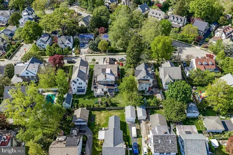 $1,000,000 | 308 Chestnut Avenue, Narberth, PA 19072