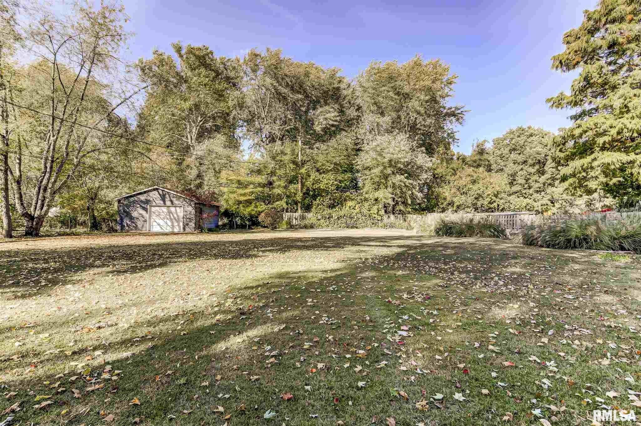 138 Circle Drive Springfield, IL 62703 - Photo 39 of 41
