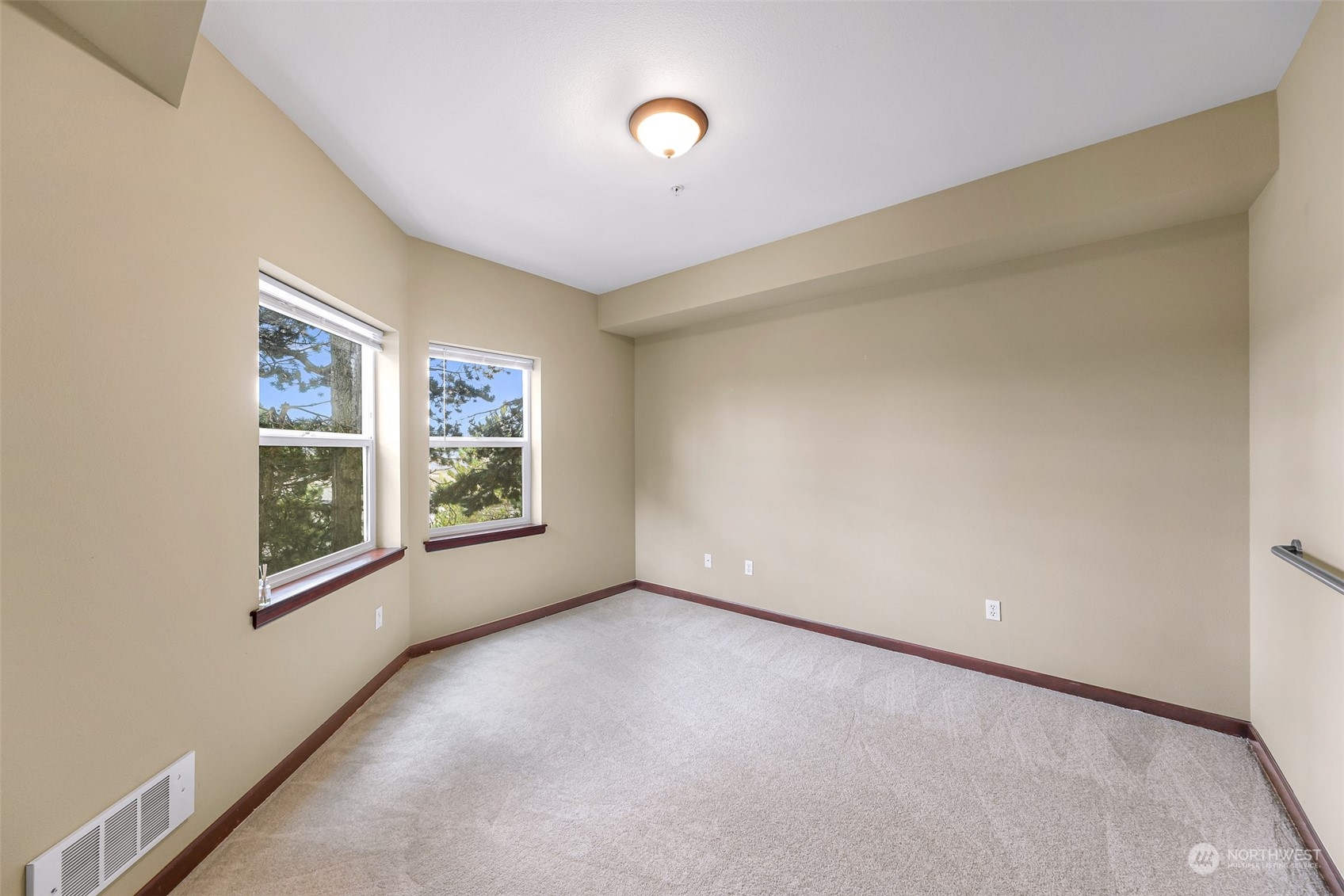 259 West Bakerview Road, Unit C206 Bellingham, WA 98226 - Photo 16 of 36 Gallery Image 16
