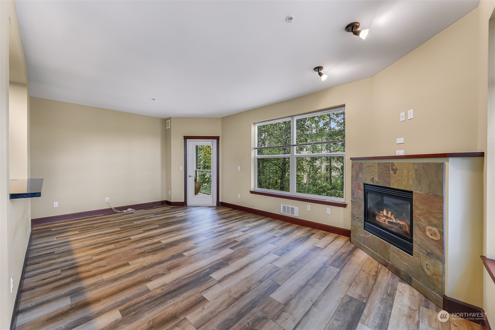 259 West Bakerview Road, Unit C206 Bellingham, WA 98226 - Photo 24 of 36 Gallery Image 24