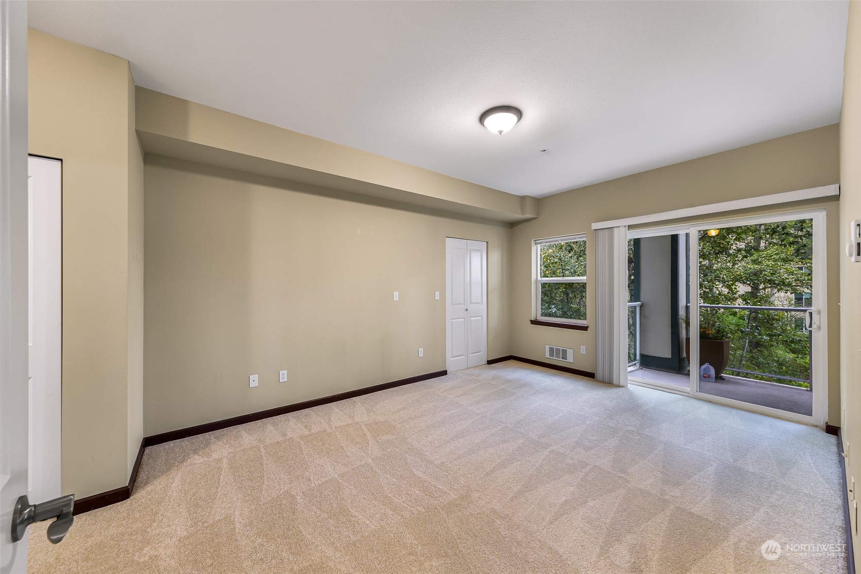 259 West Bakerview Road, Unit C206 Bellingham, WA 98226 - Photo 33 of 36 Gallery Image 33