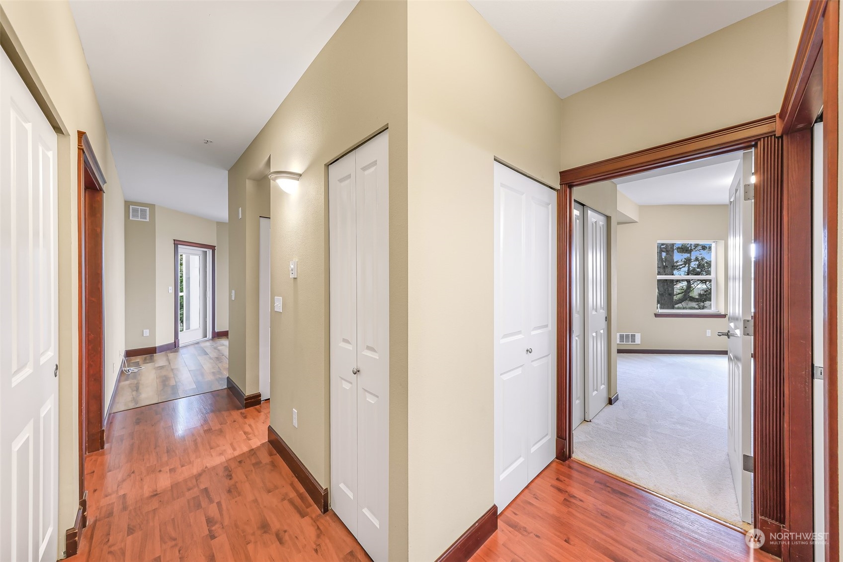 259 West Bakerview Road, Unit C206 Bellingham, WA 98226 - Photo 6 of 36 Gallery Image 6