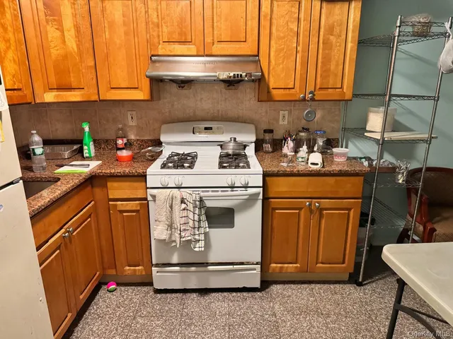 $2,100 | 35-27 109th Street | North Corona