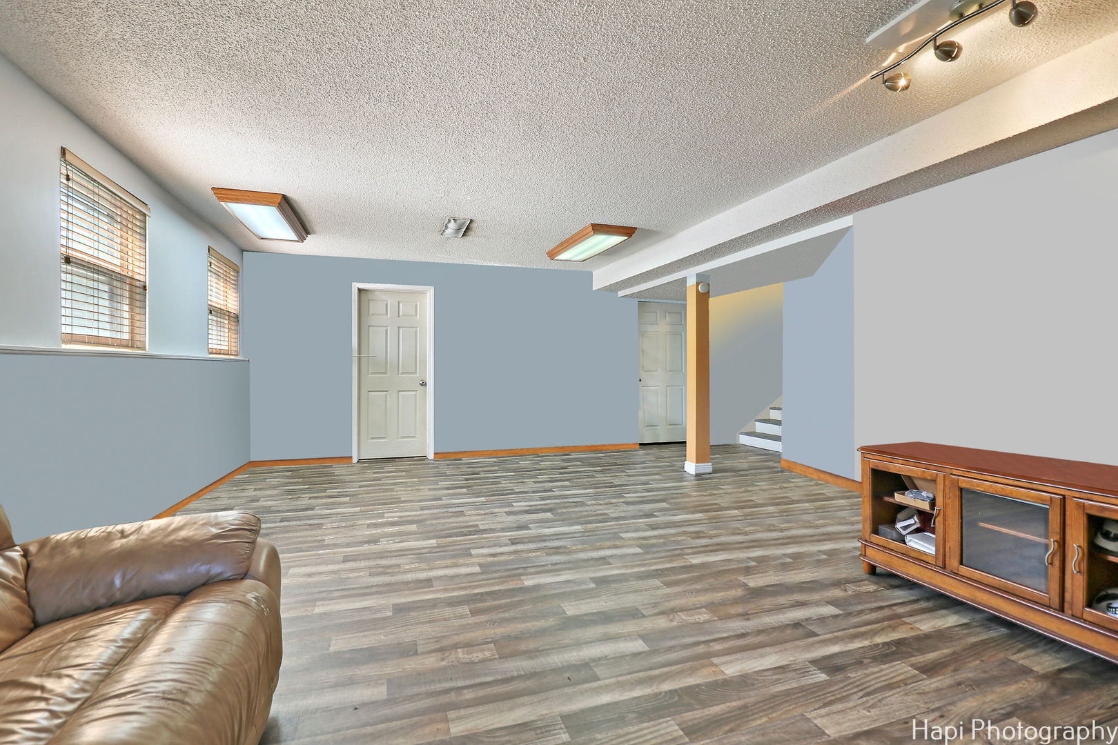 1340 Cary Road Algonquin, IL 60102 - Photo 12 of 21 a view of a livingroom with wooden floor and furniture