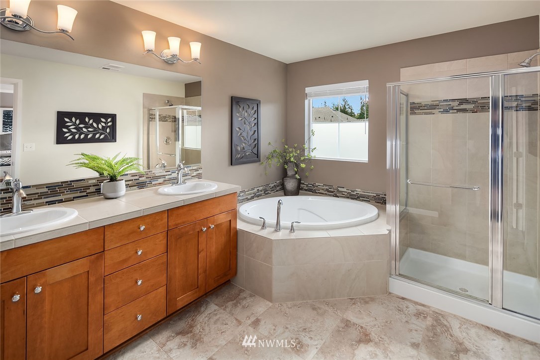17830 Southeast 188th Place Renton, WA 98058 - Photo 14 of 24 Gallery Image 14