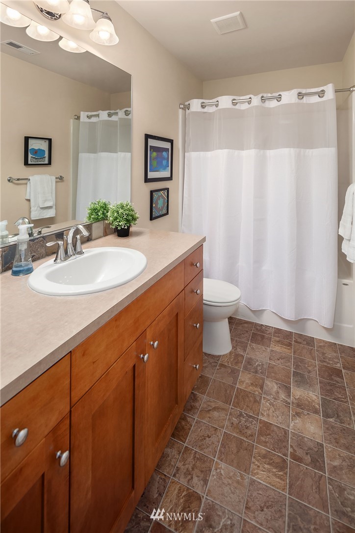 17830 Southeast 188th Place Renton, WA 98058 - Photo 17 of 24 Gallery Image 17
