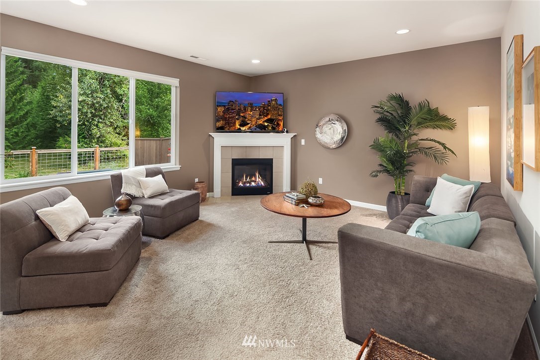 17830 Southeast 188th Place Renton, WA 98058 - Photo 5 of 24 Gallery Image 5