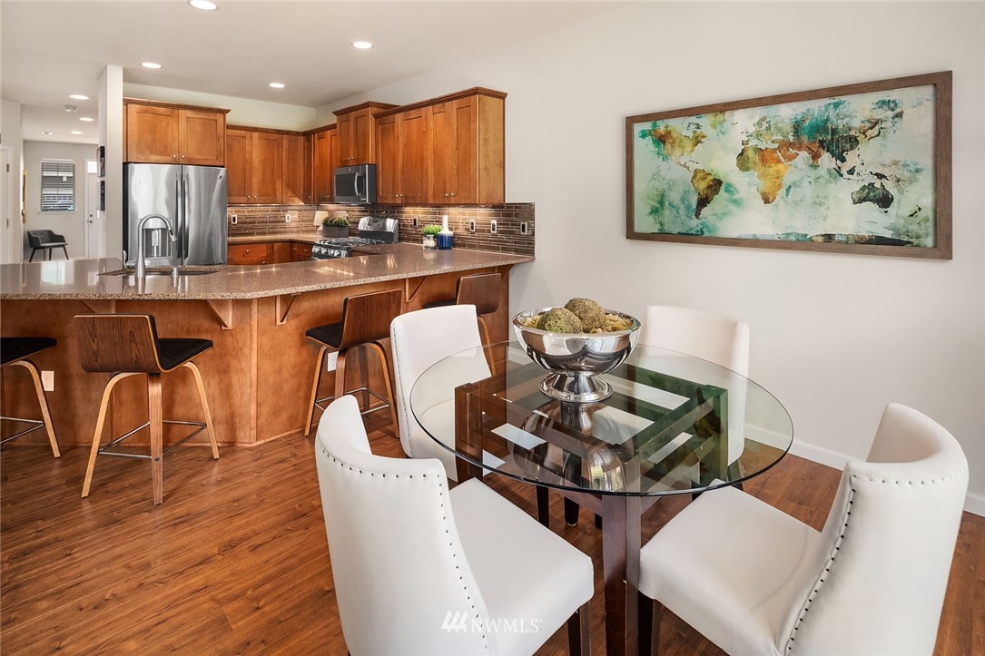 17830 Southeast 188th Place Renton, WA 98058 - Photo 9 of 24 Gallery Image 9
