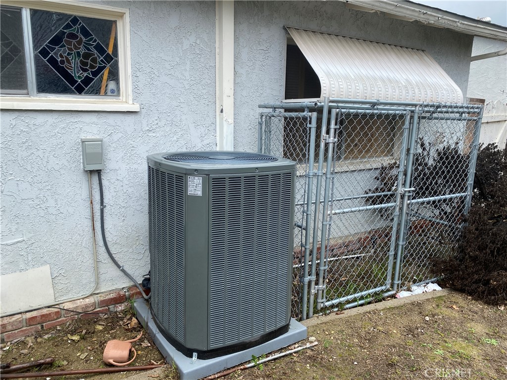 6512 Franrivers Avenue West Hills, CA 91307 - Photo 8 of 24 a view of entryway