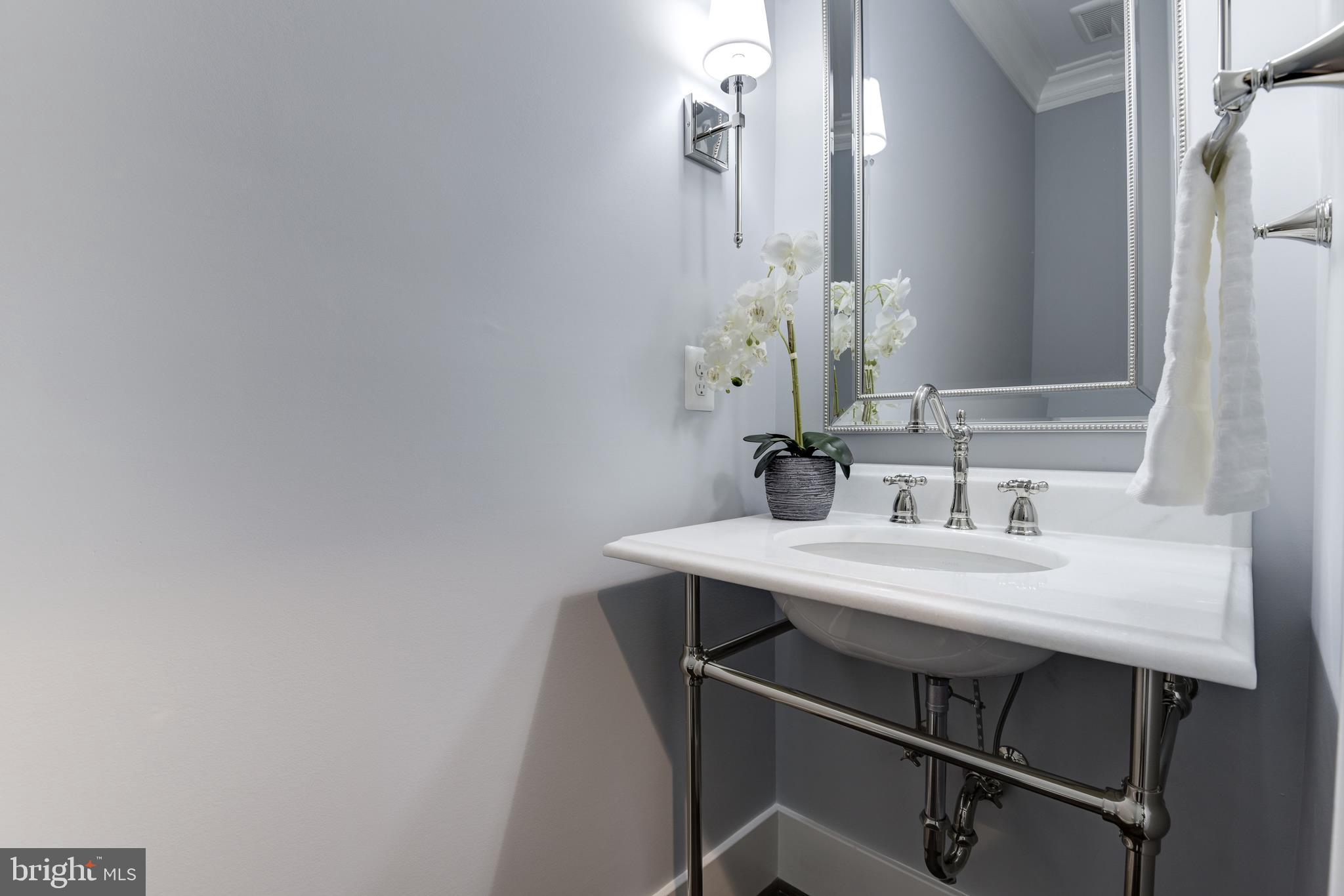 8609 Seven Locks Road Bethesda, MD 20817 - Photo 18 of 45 Main level powder room