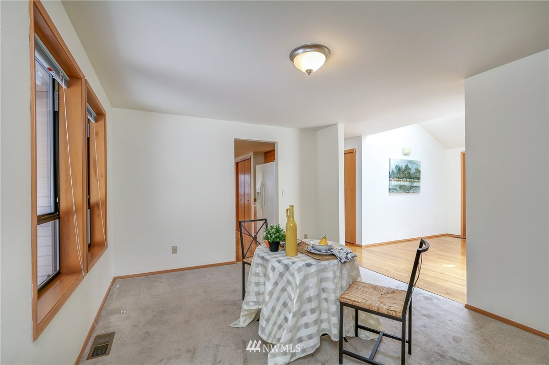 20070 Bue Rund Loop Northeast Poulsbo, WA 98370 - Photo 12 of 32 Gallery Image 12