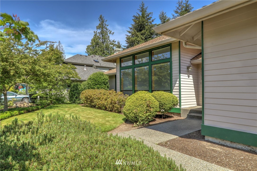 20070 Bue Rund Loop Northeast Poulsbo, WA 98370 - Photo 3 of 32 Gallery Image 3