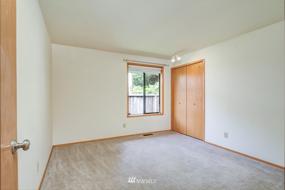 20070 Bue Rund Loop Northeast Poulsbo, WA 98370 - Photo 26 of 32 Gallery Image 26
