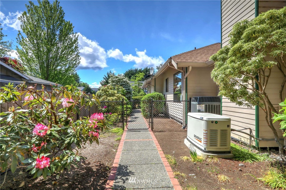 20070 Bue Rund Loop Northeast Poulsbo, WA 98370 - Photo 31 of 32 Gallery Image 31