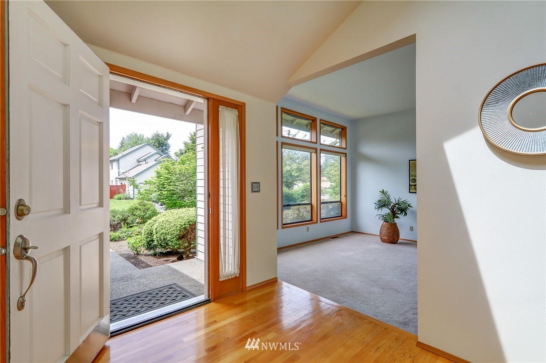 20070 Bue Rund Loop Northeast Poulsbo, WA 98370 - Photo 8 of 32 Gallery Image 8