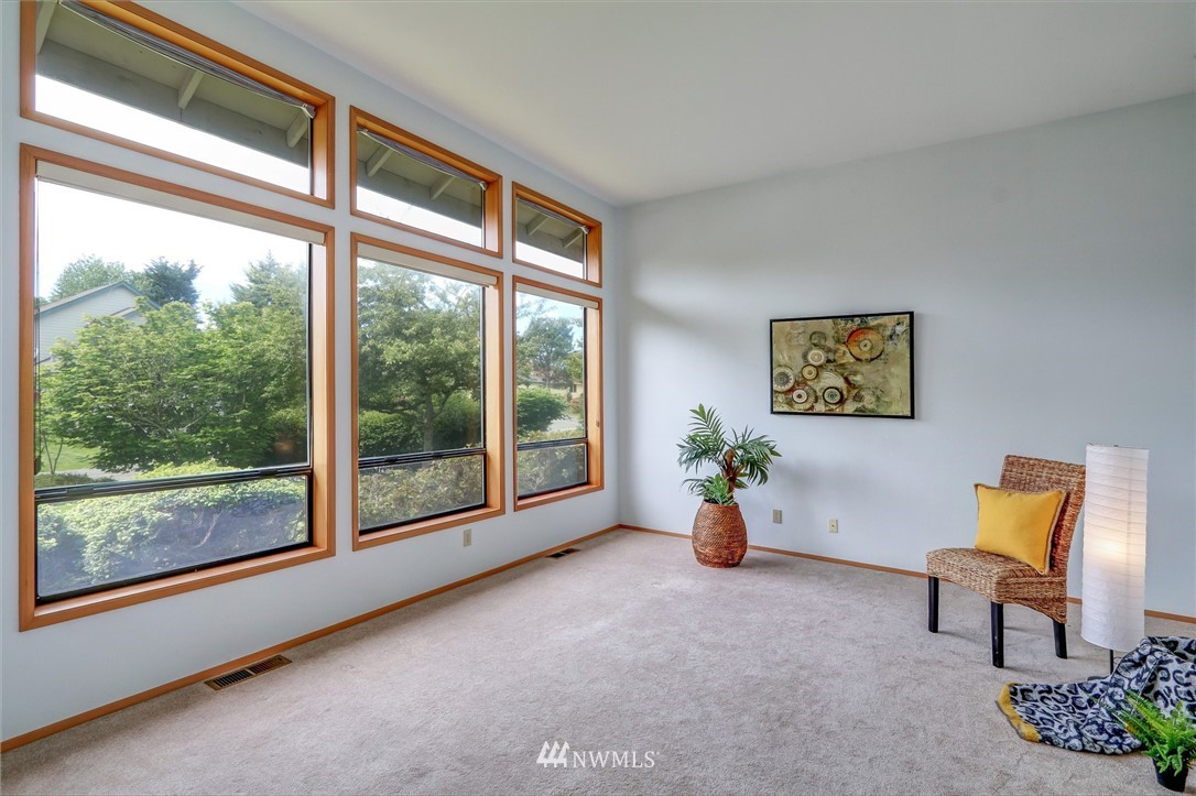 20070 Bue Rund Loop Northeast Poulsbo, WA 98370 - Photo 10 of 32 Gallery Image 10