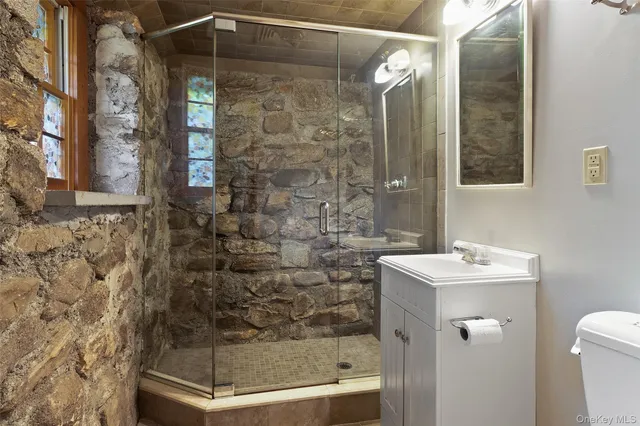 $1,000,000 | 329 Highway 6N, Mahopac, NY 10541