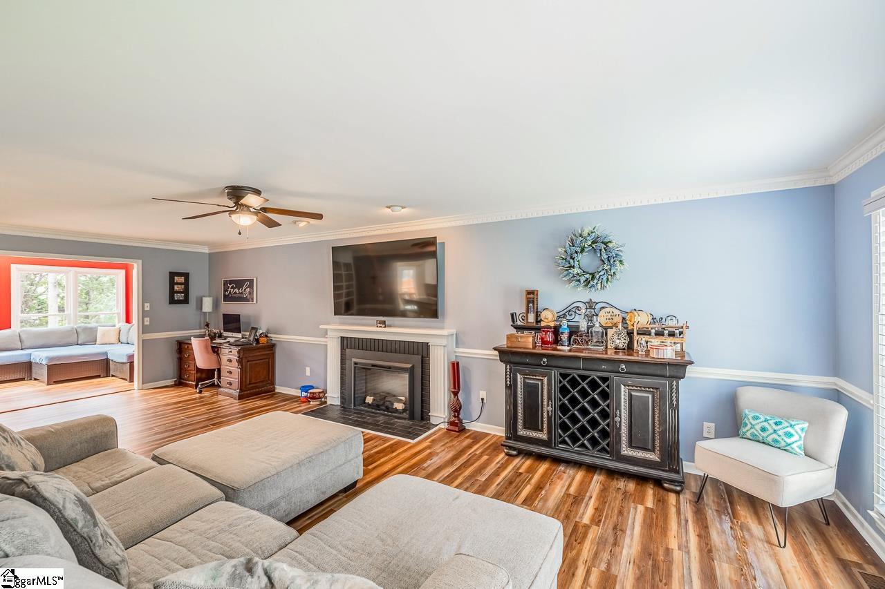 1012 3 Bridges Road Easley, SC 29642 - Photo 7 of 41