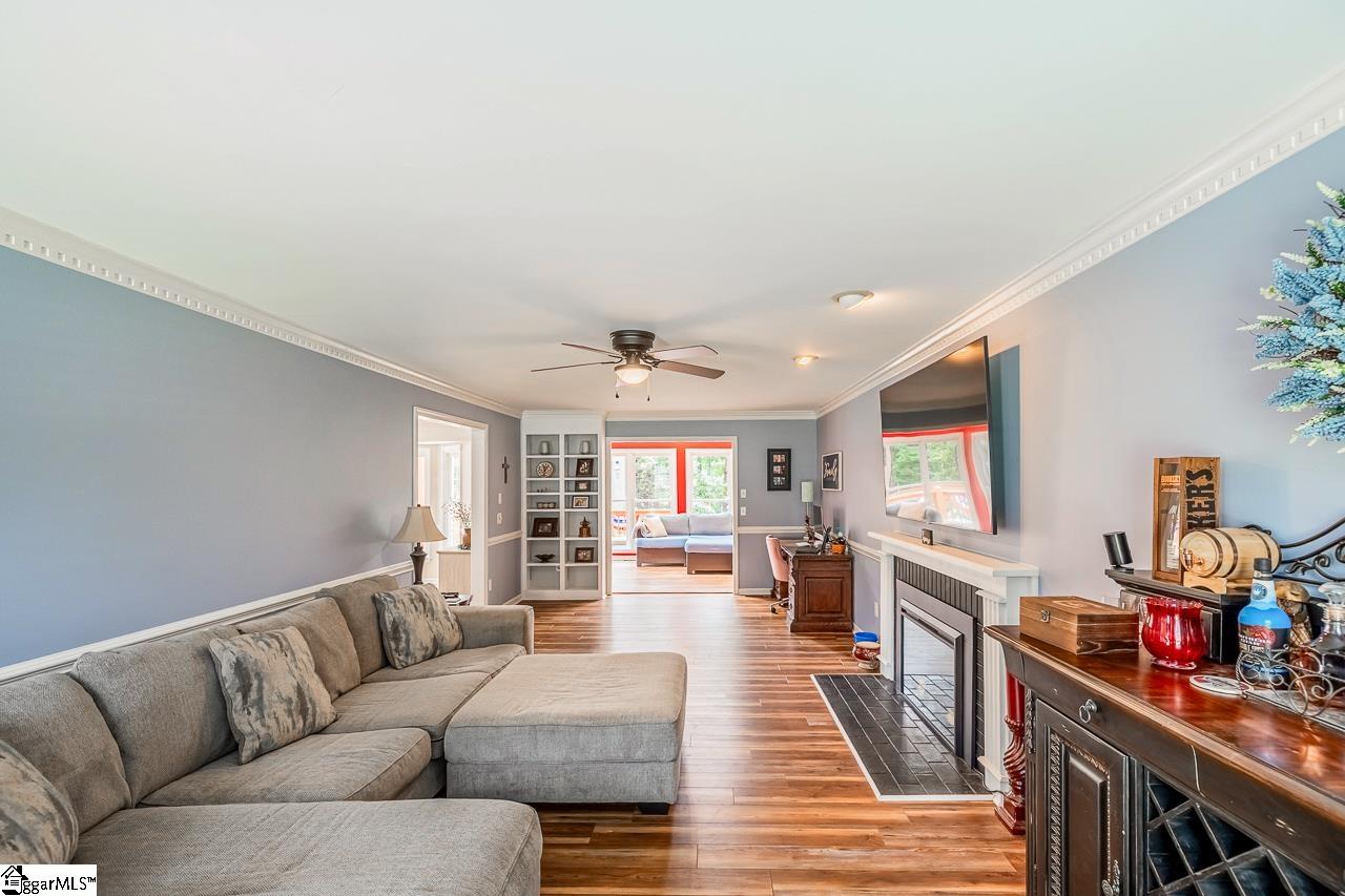 1012 3 Bridges Road Easley, SC 29642 - Photo 8 of 41