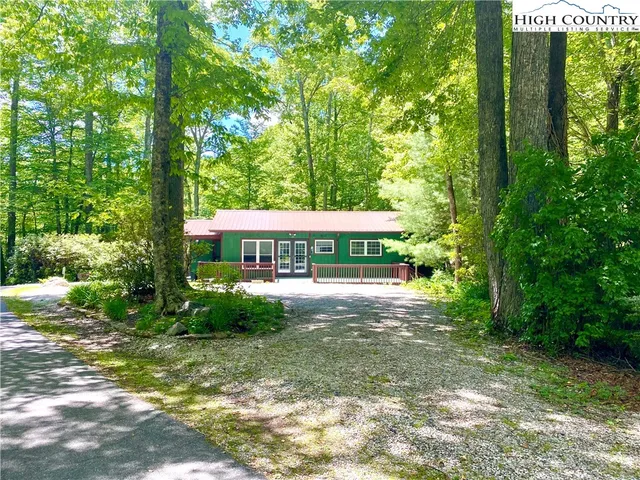 $304,920 | 30 Sourwood Knoll Road, Newland, NC 28657