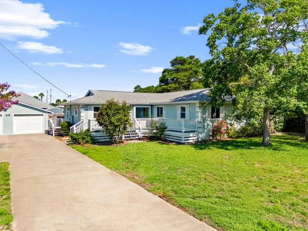 $2,800 | 327 Shasta Street, Panama City Beach, FL 32413