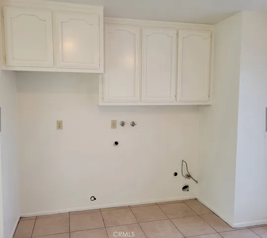 $1,350 | 16140 Tawney Ridge Lane, Unit B, Victorville, CA 92394