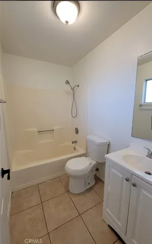 $1,350 | 16140 Tawney Ridge Lane, Unit B, Victorville, CA 92394