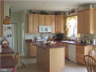 317 Eayrestown Road Southampton, NJ 08088 - Photo 6 of 6 Gallery Image 6